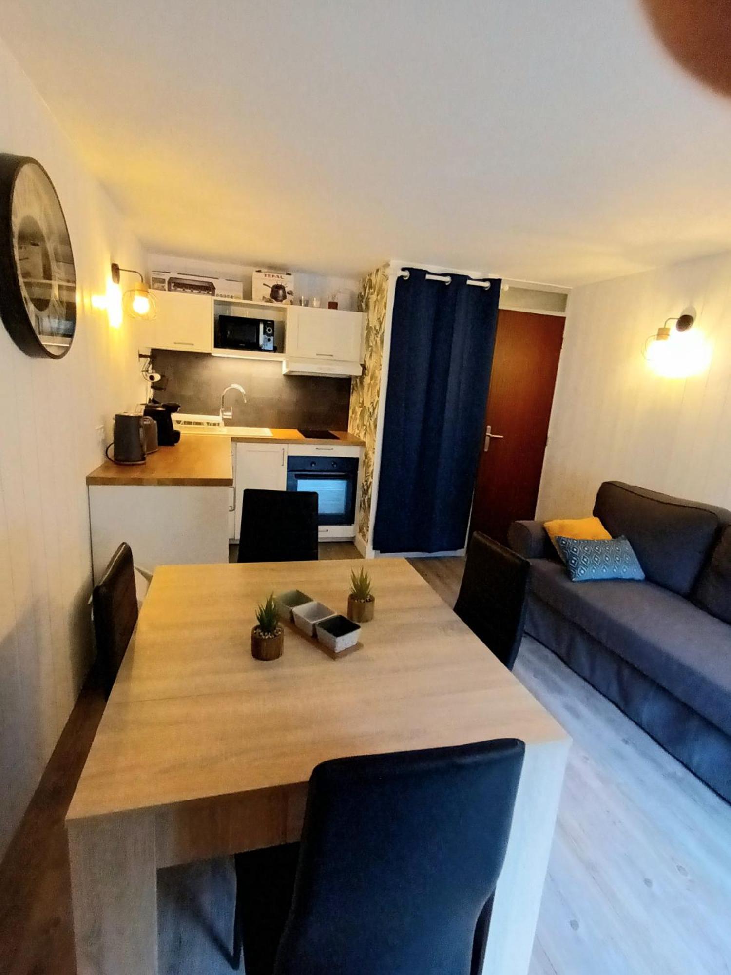 סן-לארי-סולאן Appartement 4-6 Pers Proche Centre Village מראה חיצוני תמונה